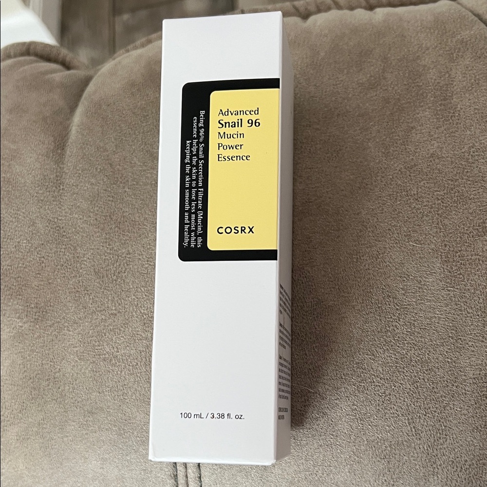 COSRX Advanced Snail 96 Mucin Power Essence - White and Yellow